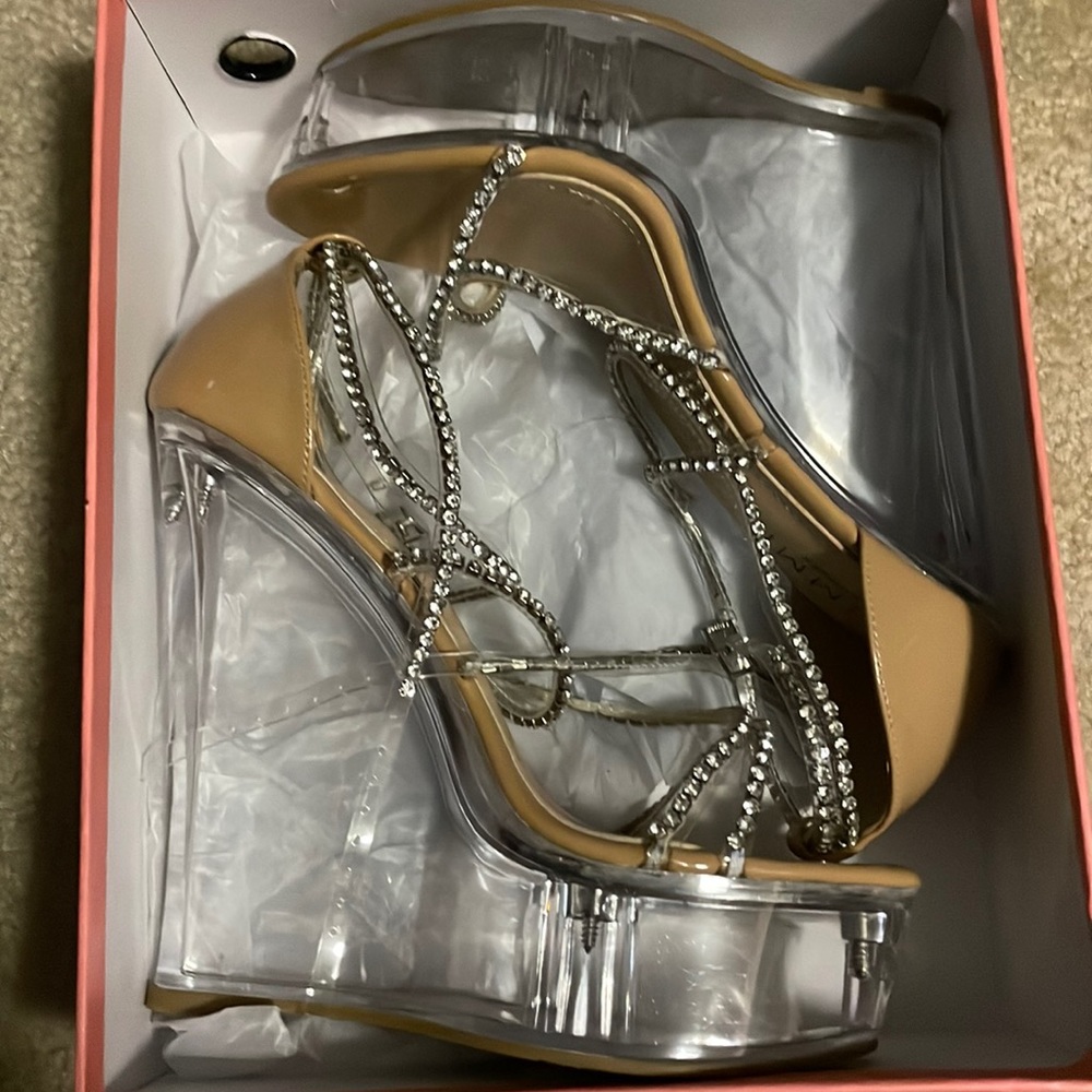 Brand new clear/rhinestone simmi London wedges (size 8)